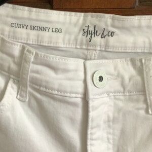 Women's White Skinny Leg Jeans